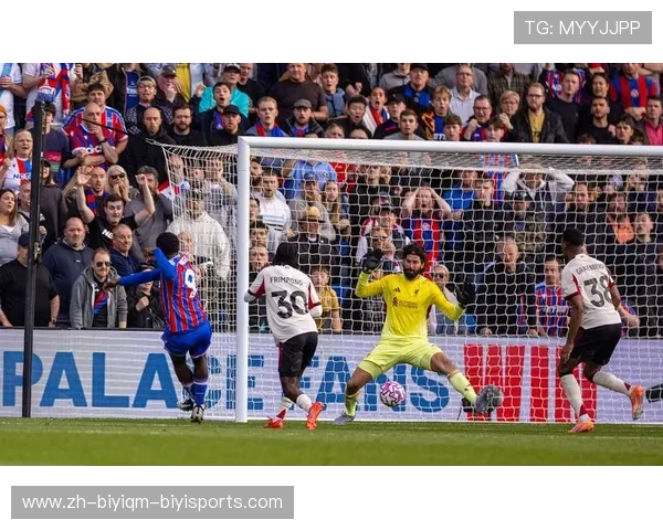 英超水晶宫俱乐部新赛季球衣详细图文解说